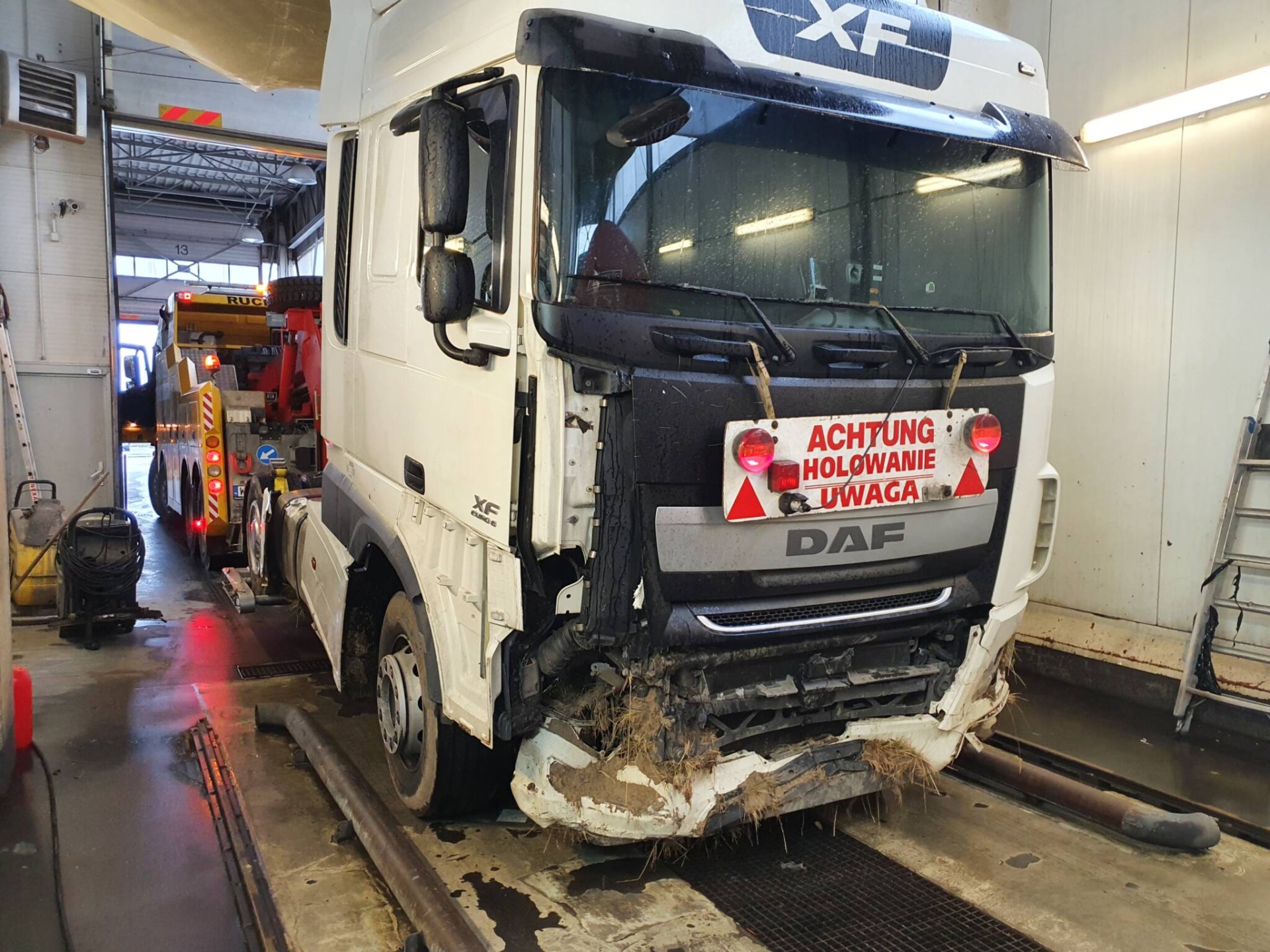 Kompleksowa naprawa powypadkowa pojazdu ciężarowego – DBK Warszawa