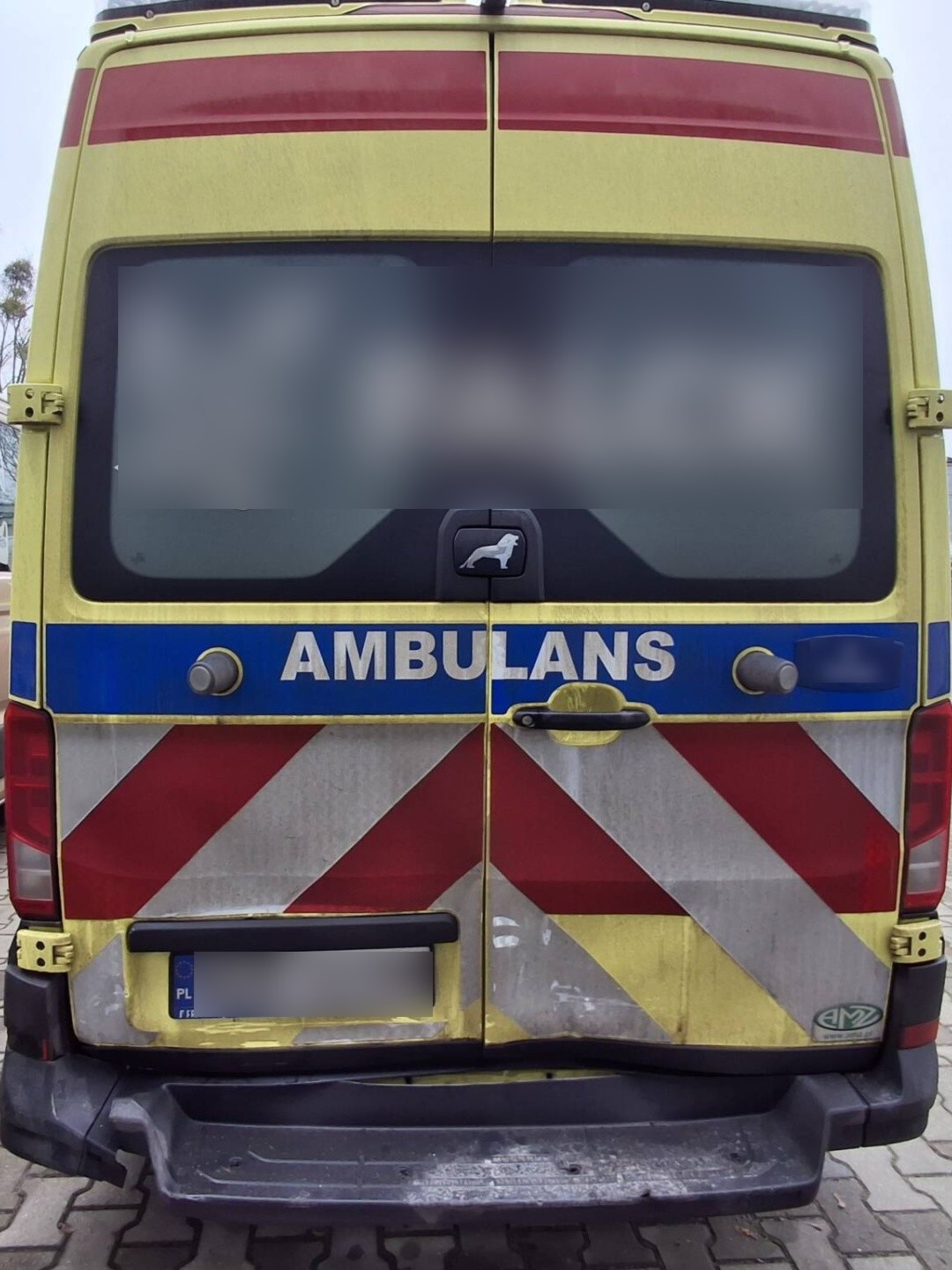 Bezgotówkowa naprawa karetki MAN z polisy UNIQA w Olsztynie