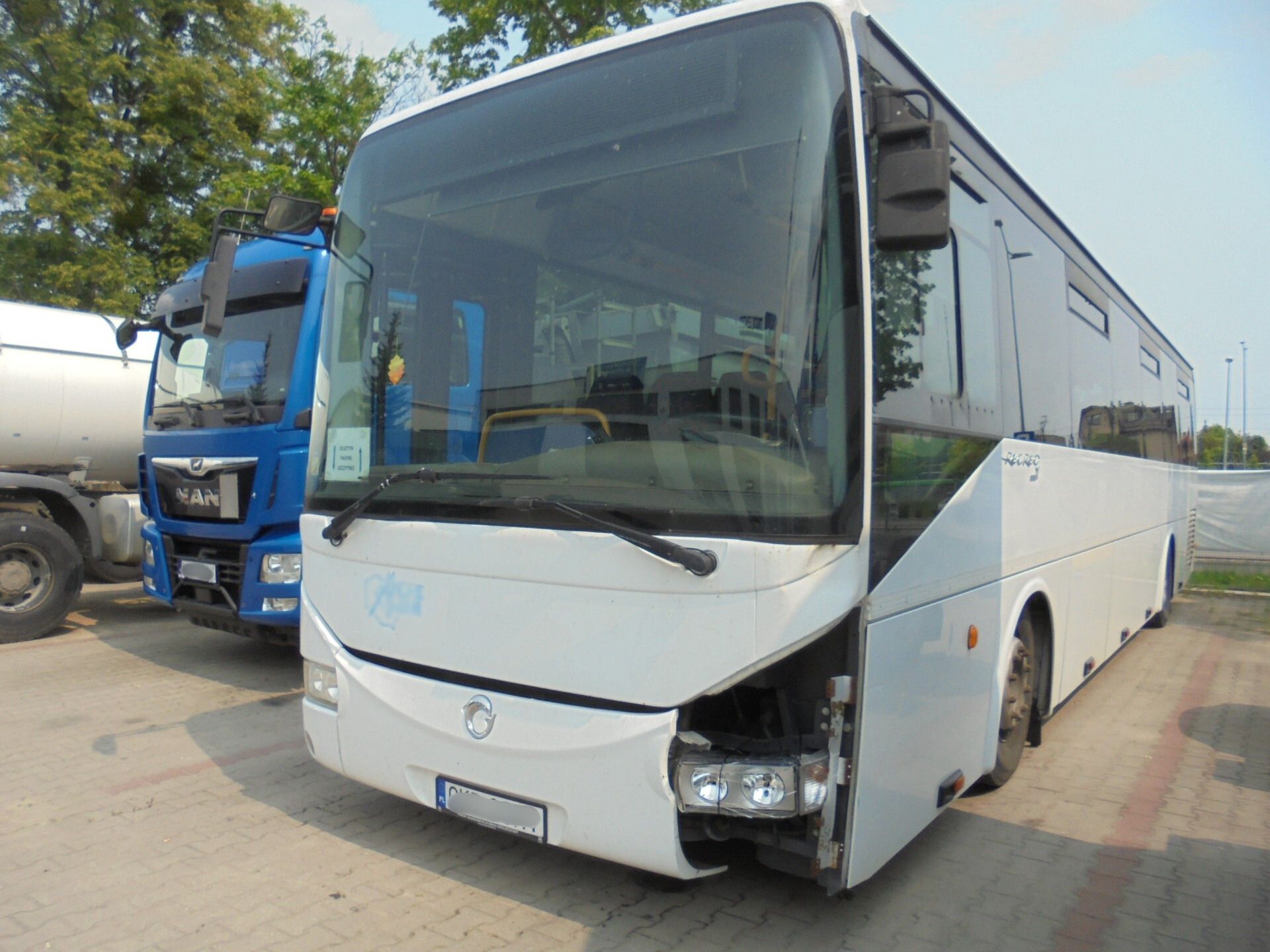 Bezgotówkowa naprawa autobusu IVECO z polisy Warta w Olsztynie