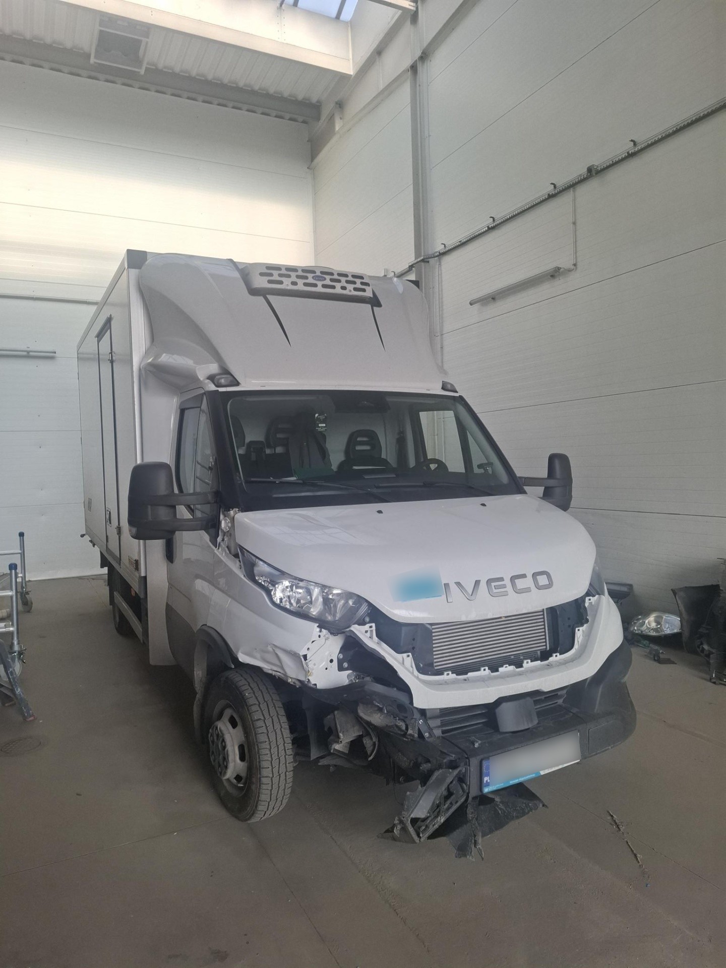 Bezgotówkowa naprawa Iveco z polisy Warta w Białymstoku