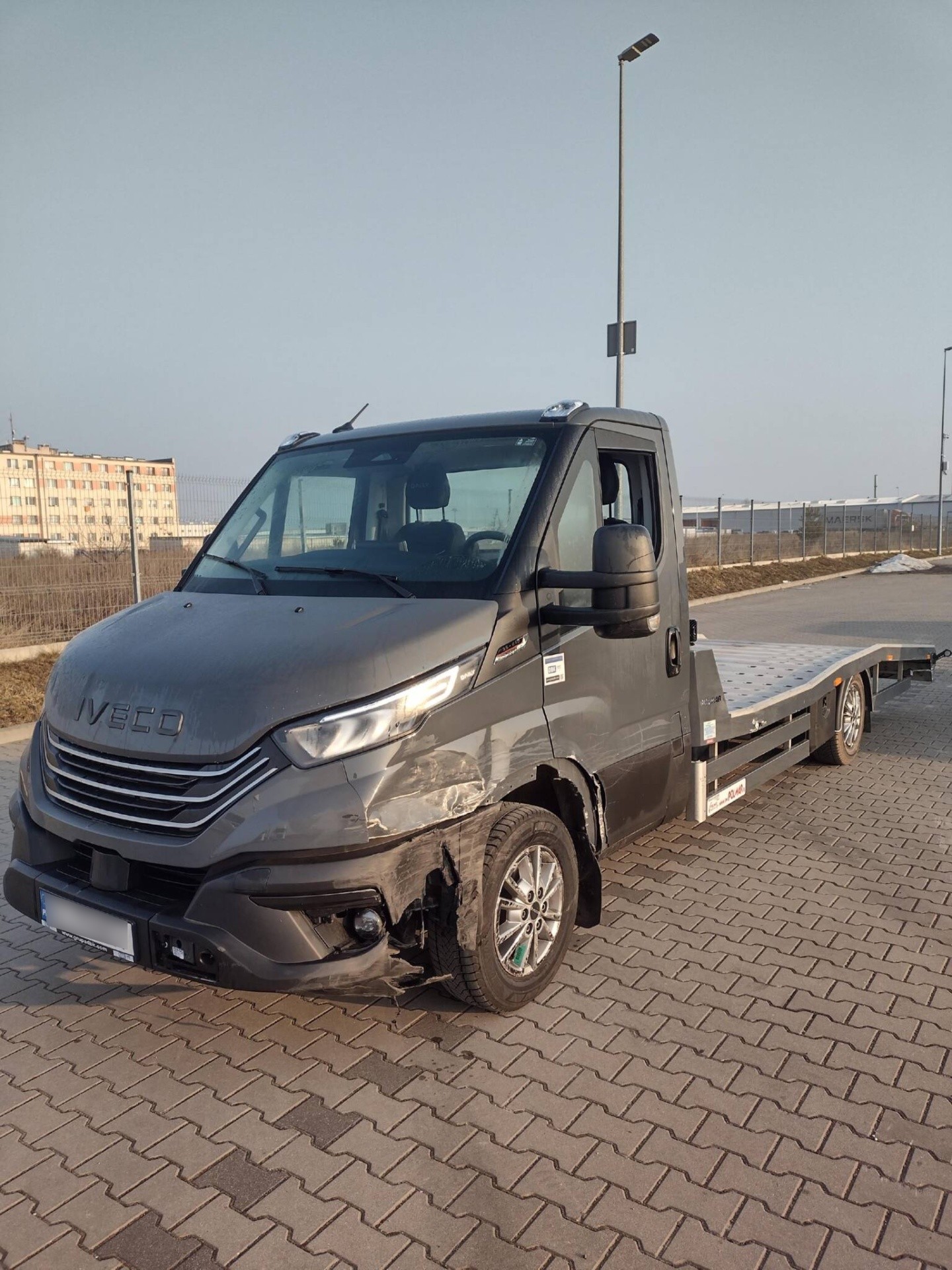 Bezgotówkowa naprawa IVECO z polisy Warta w Suwałkach