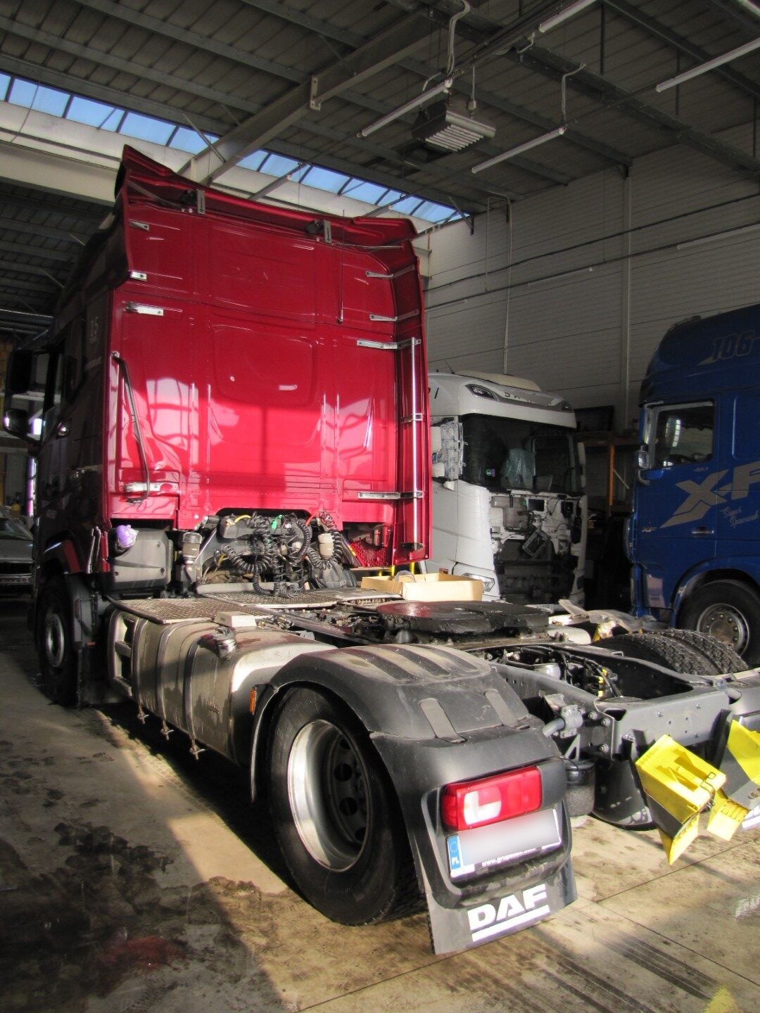 DAF XF/XG: Naprawa blacharska po złożeniu zestawu – Szczecin