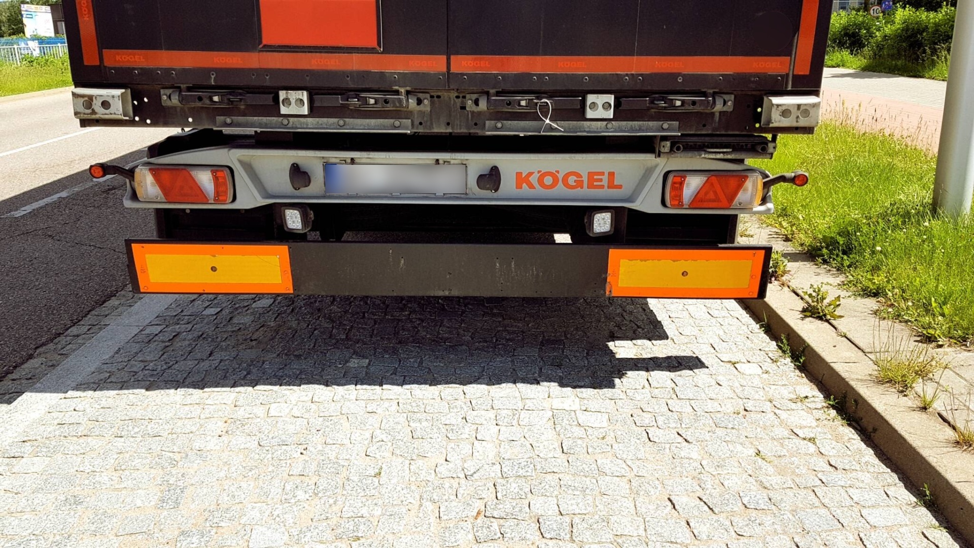Bezgotówkowa naprawa naczepy Kögel z polisy Ergo Hestia w Suwałkach