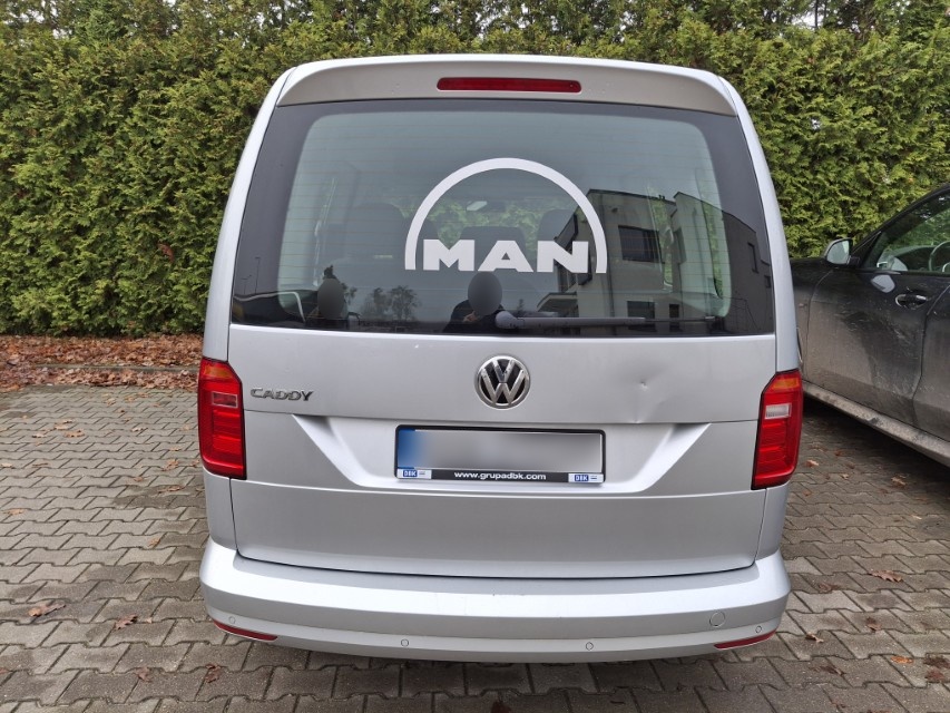 Bezgotówkowa naprawa VW Caddy z polisy UNIQA w Olsztynie