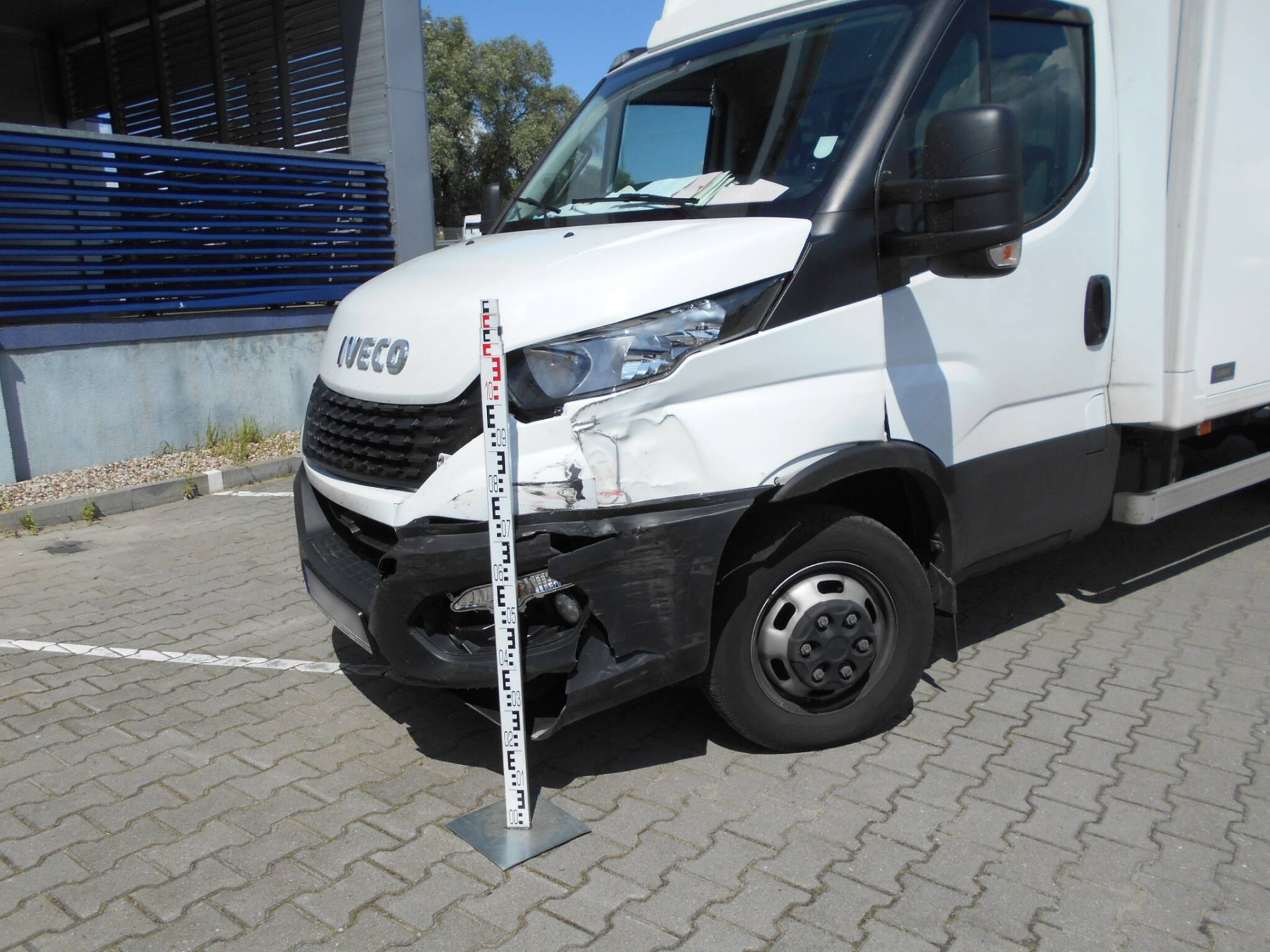 Bezgotówkowa naprawa IVECO DAILY z polisy PZU w Gdańsku