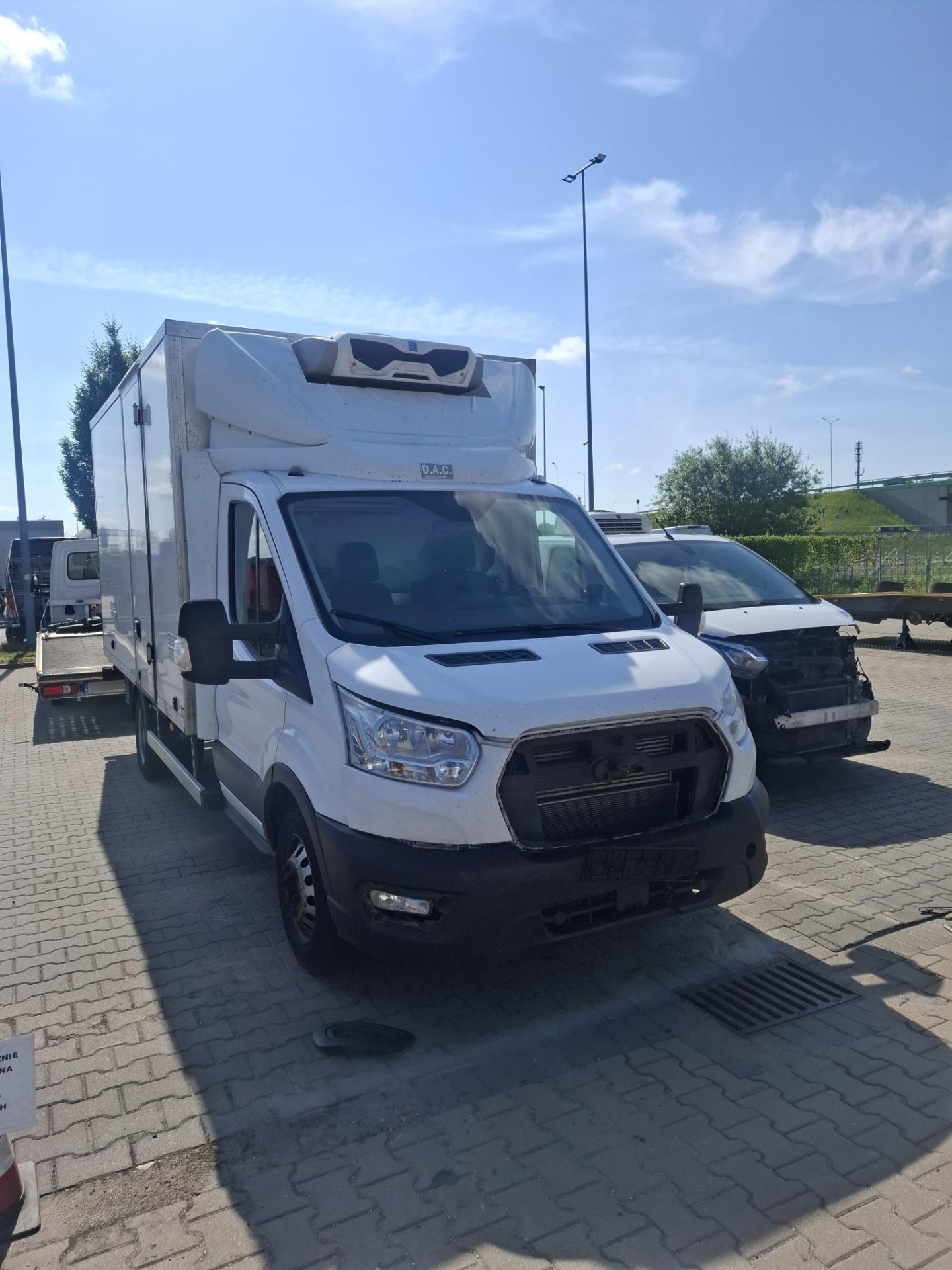 Ford Transit: Naprawa powypadkowa po zderzeniu z sarną – Białystok