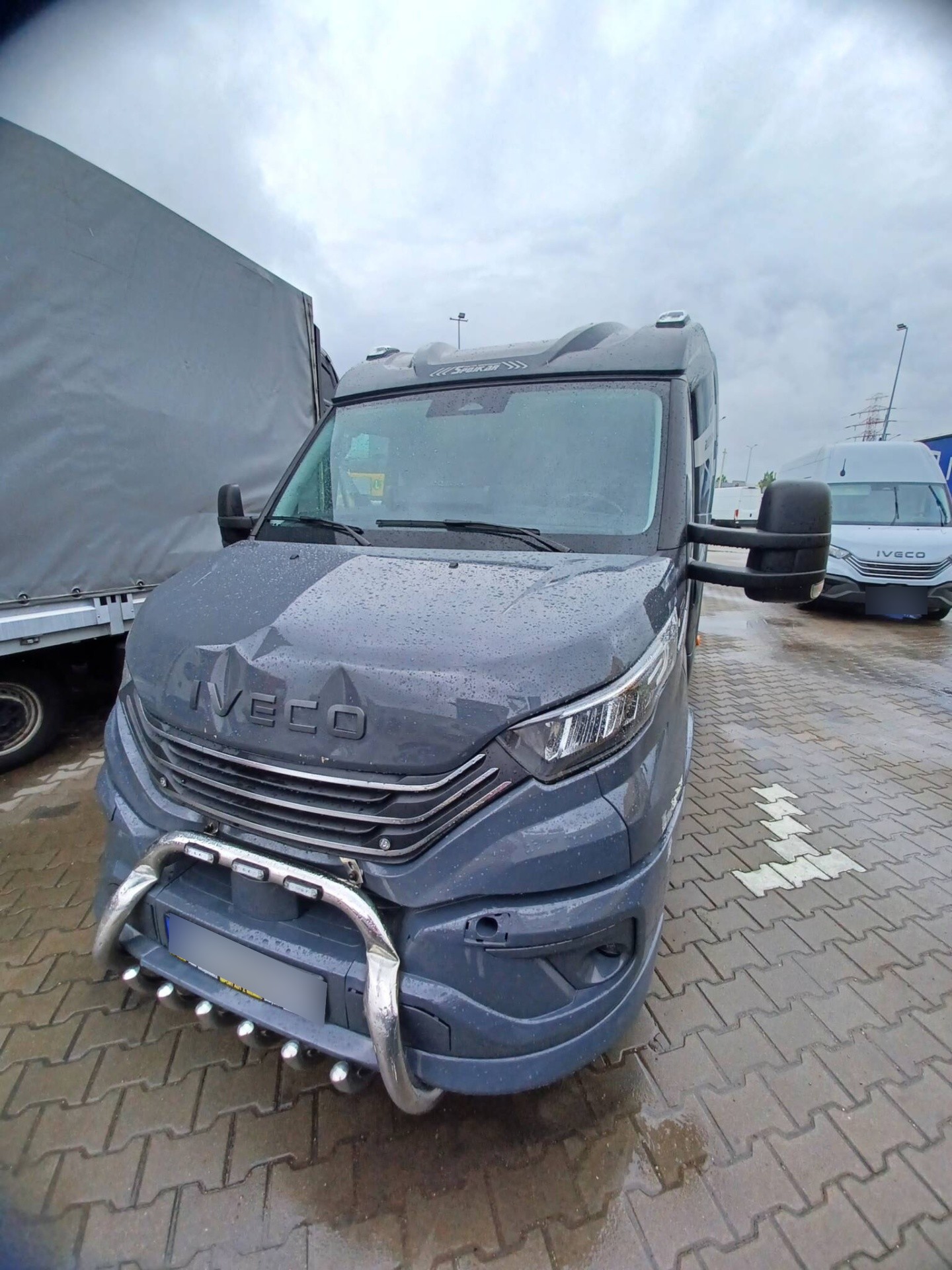 Bezgotówkowa naprawa IVECO z polisy PZU w Białymstoku