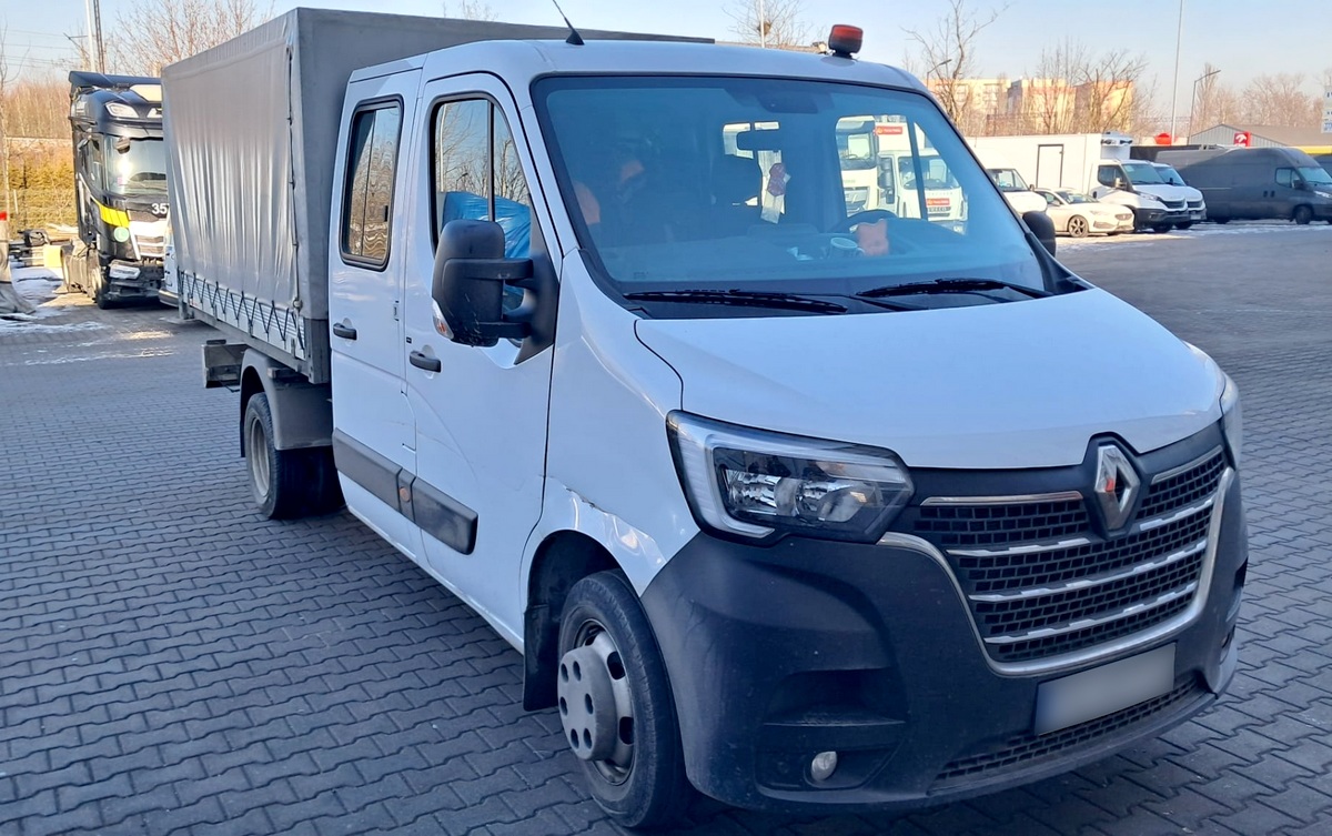Bezgotówkowa naprawa Renault Master z polisy Compensa – Ruda Śląska