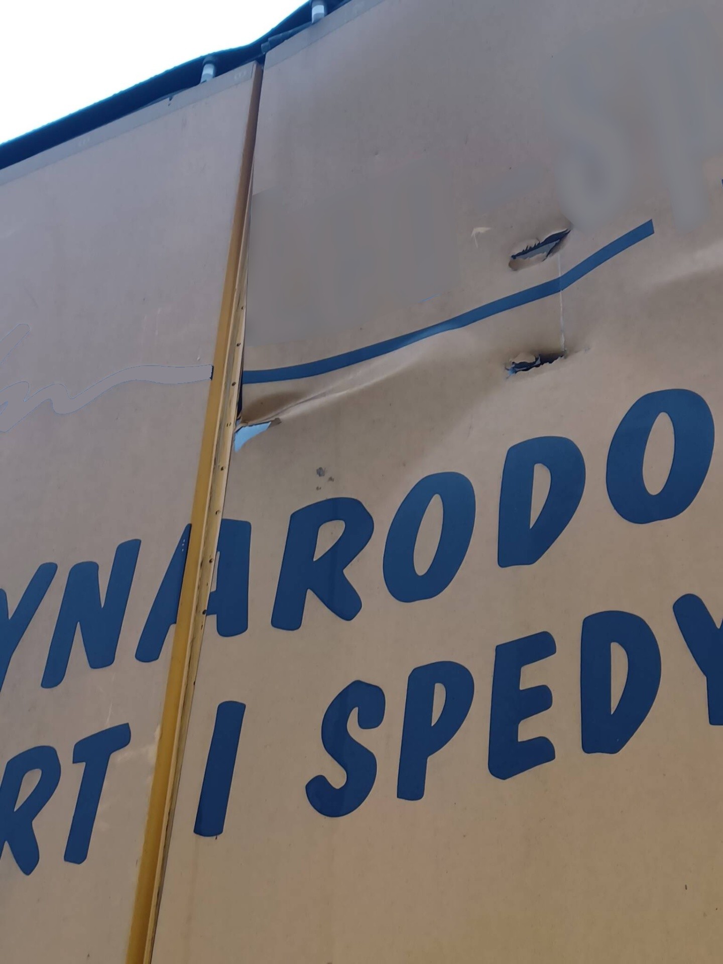 Bezgotówkowa naprawa naczepy Krone z polisy Ergo Hestia w Białymstoku