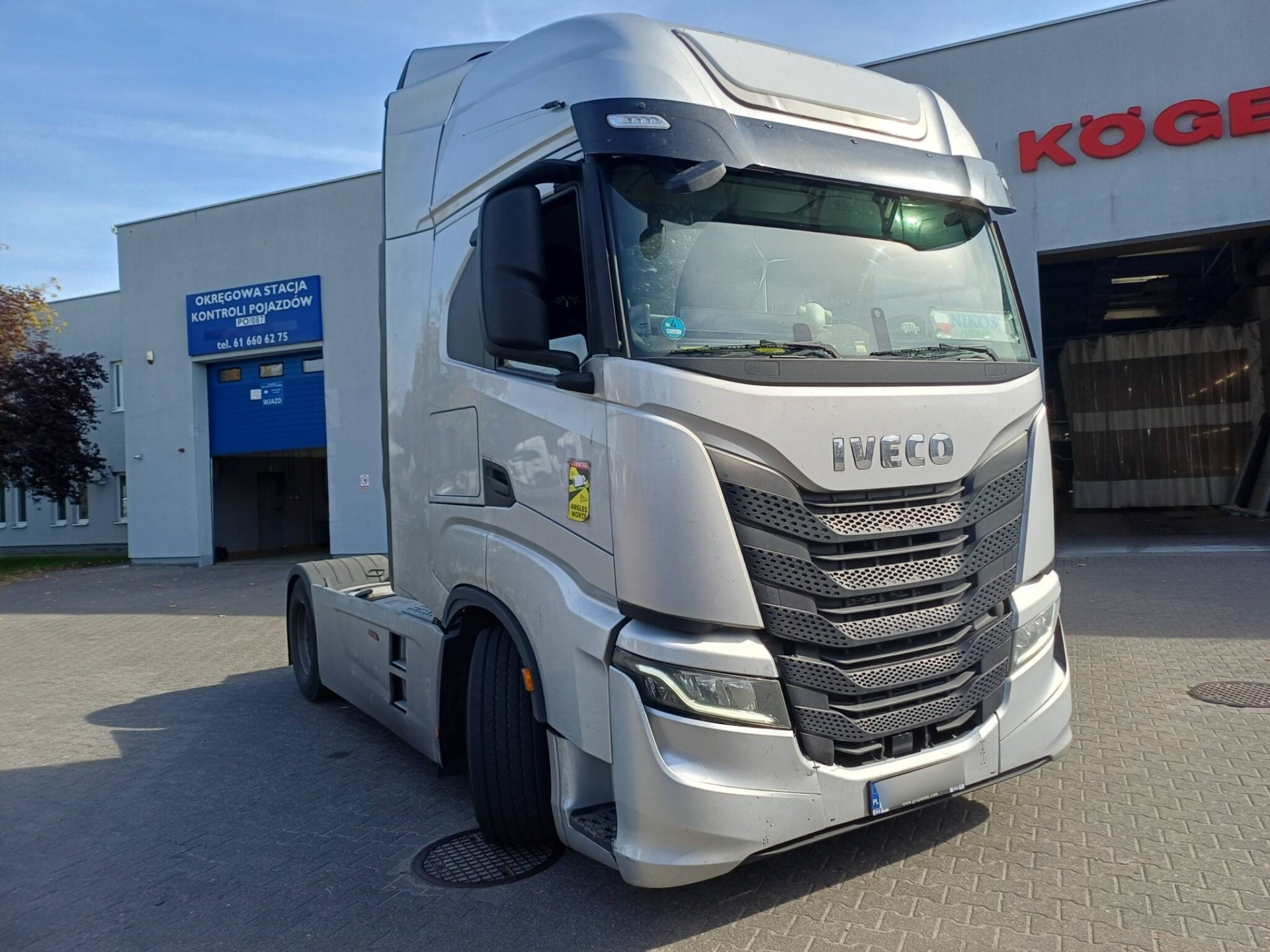 Bezgotówkowa naprawa IVECO S-WAY z polisy PZU w Poznaniu