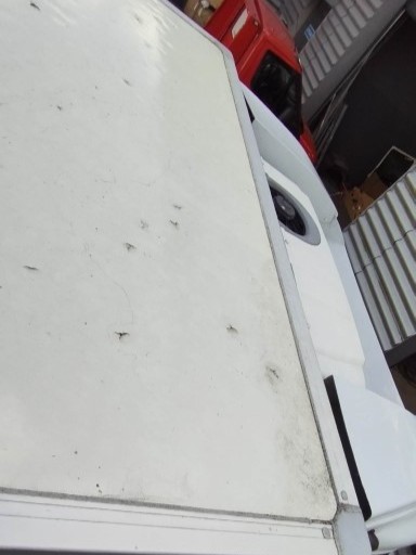IVECO Daily: Naprawa blacharska po gradobiciu – Niepruszewo